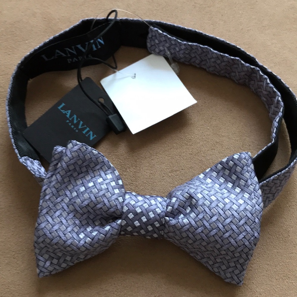 Lanvin Paris Lavender Silk Bow Tie — NWT